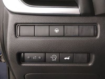 2024 Nissan Rogue — photo 13 view