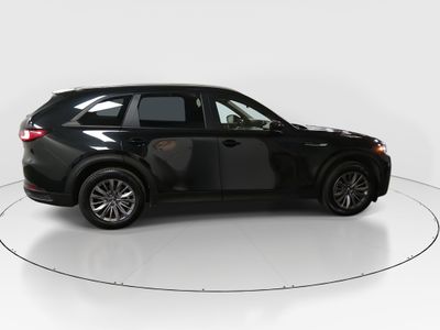 2025 Mazda CX-90 - Photo 8