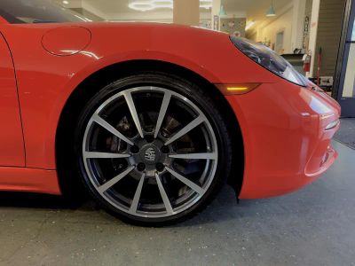 2017 Porsche 718 Cayman — photo 29 view