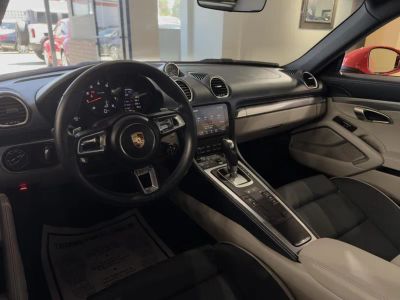 2017 Porsche 718 Cayman — engine compartment view