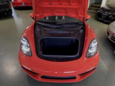 2017 Porsche 718 Cayman — photo 27 view