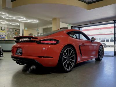 2017 Porsche 718 Cayman — photo 30 view