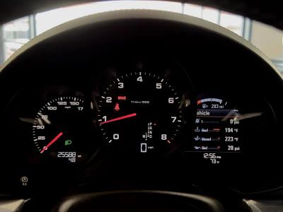 2017 Porsche 718 Cayman — photo 12 view