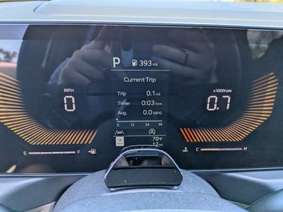 2027 Kia Telluride - Photo 33