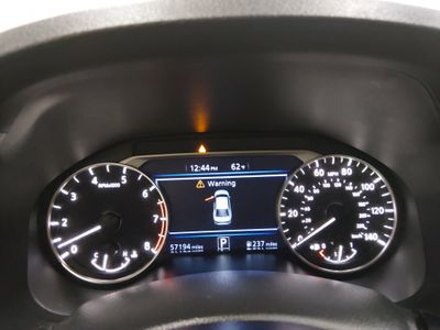 2024 Nissan Altima — photo 14 view