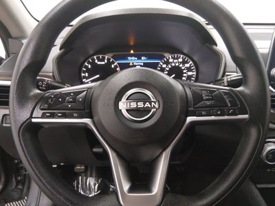 2024 Nissan Altima — photo 12 view