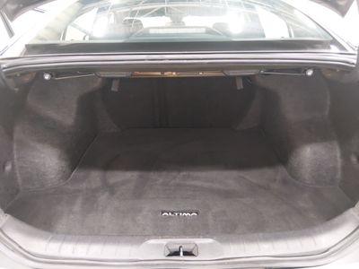 2024 Nissan Altima — photo 11 view