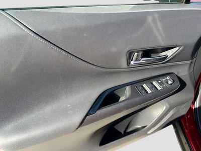 2022 Toyota Venza - Photo 18