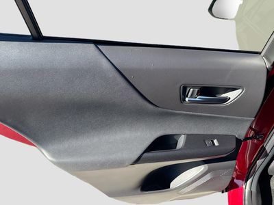 2022 Toyota Venza - Photo 24