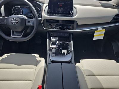 2026 Nissan Rogue - Photo 15