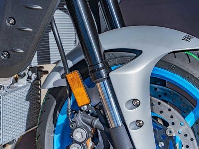 2025 Yamaha MT-10 - Photo 8