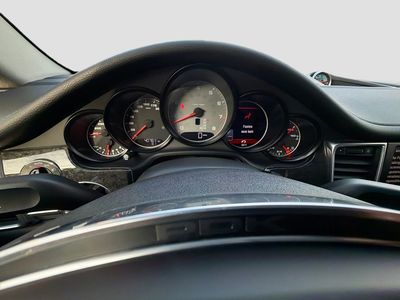2011 Porsche Panamera - Photo 39