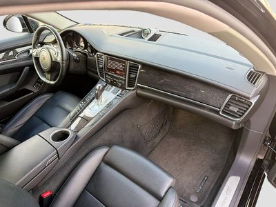 2011 Porsche Panamera - Photo 14