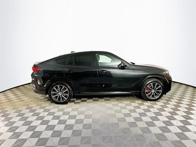 2024 BMW X6 — photo 7 view