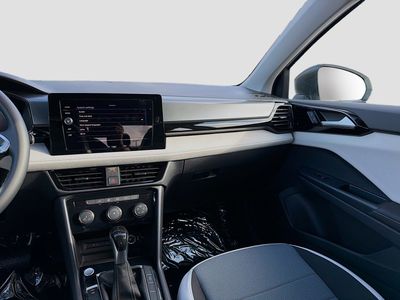 2026 Volkswagen Taos - Photo 18