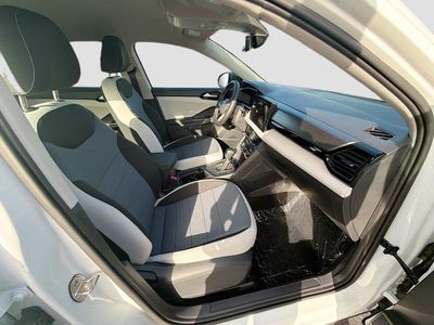 2026 Volkswagen Taos - Photo 22