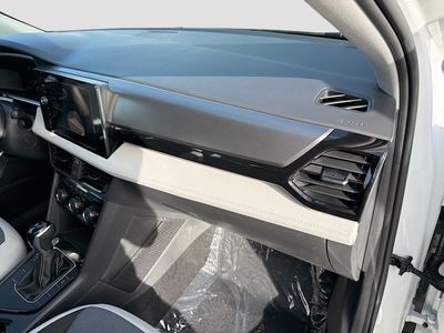 2026 Volkswagen Taos - Photo 23