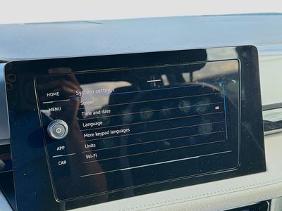 2026 Volkswagen Taos - Photo 12