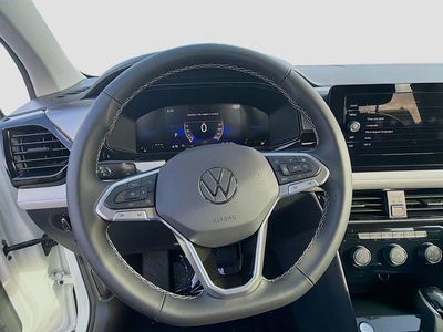 2026 Volkswagen Taos - Photo 10