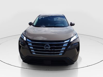 2025 Nissan Rogue - Photo 2