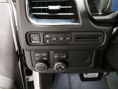 2021 Chevrolet Tahoe - Photo 13