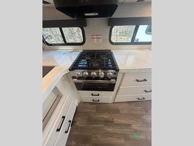 2024 Jayco Eagle - Photo 11