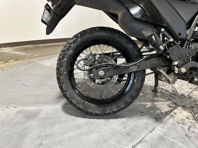 2025 Kawasaki KLR650 S Pearl Crystal White/Metallic Carbon Gray - Photo 18