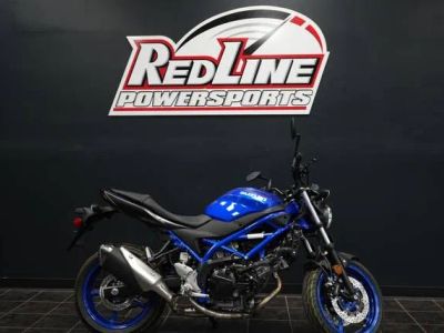 2026 Suzuki SV650 ABS — front three-quarter view