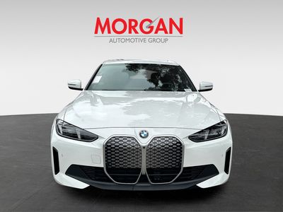 2026 BMW i4 - Photo 2