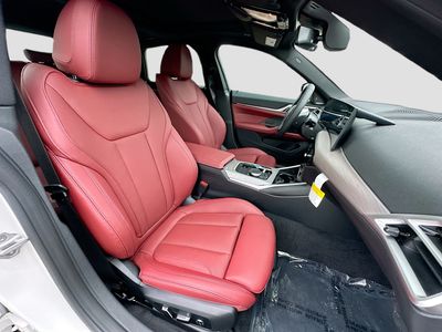 2026 BMW i4 - Photo 23