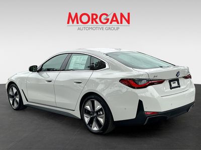2026 BMW i4 - Photo 4