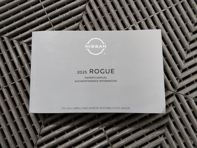 2025 Nissan Rogue — photo 18 view