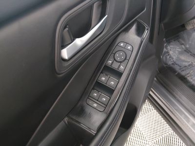 2025 Nissan Rogue — photo 19 view