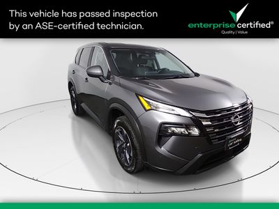 2025 Nissan Rogue FWD SV — front three-quarter view