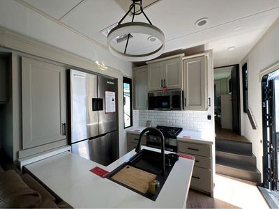 2026 Grand Solitude - Photo 13
