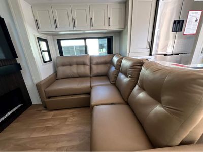 2026 Grand Solitude - Photo 11