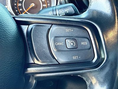 2020 Jeep Wrangler — photo 35 view