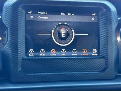 2020 Jeep Wrangler — photo 29 view