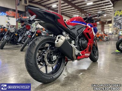 2025 Honda CBR500R — rear three-quarter view