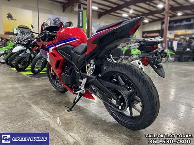 2025 Honda CBR500R — interior view