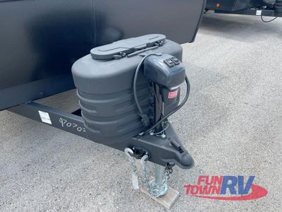 2025 Dutchmen RV Kodiak Ultimate - Photo 4