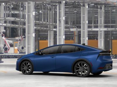 2026 Toyota Prius Plug-in Hybrid - Photo 7