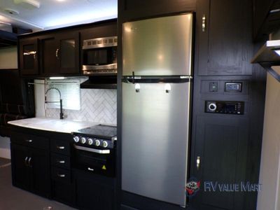 2023 Coachmen RV Adrenaline - Photo 26