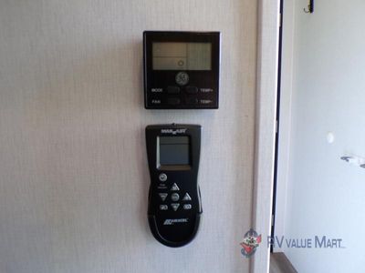 2023 Coachmen RV Adrenaline - Photo 33