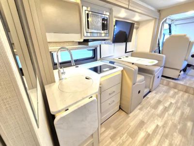 2026 Thor Motor Coach VEGAS - Photo 9