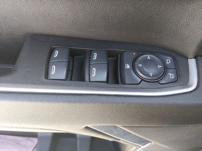 2025 Chevrolet Silverado 1500 — photo 18 view