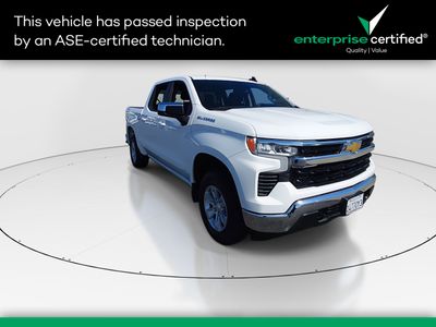 2025 Chevrolet Silverado 1500 4WD Crew Cab 147" LT w/1LT — front three-quarter view