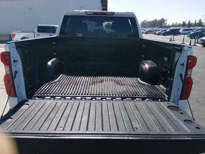 2025 Chevrolet Silverado 1500 — photo 11 view