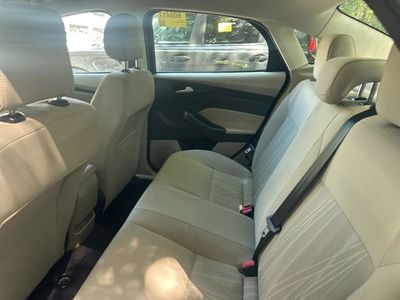 2018 Ford Focus — photo 26 view