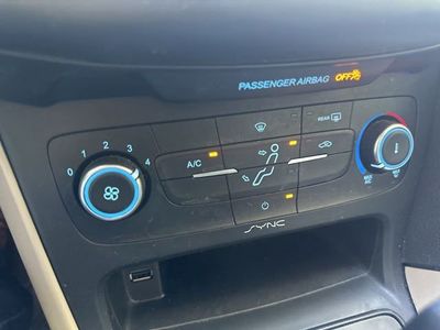 2018 Ford Focus — photo 23 view